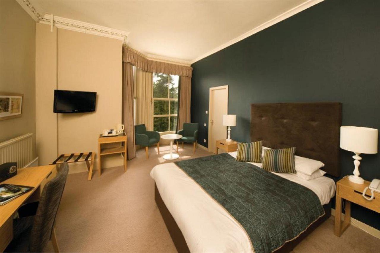 The Waverley Castle Hotel Мелроуз Экстерьер фото
