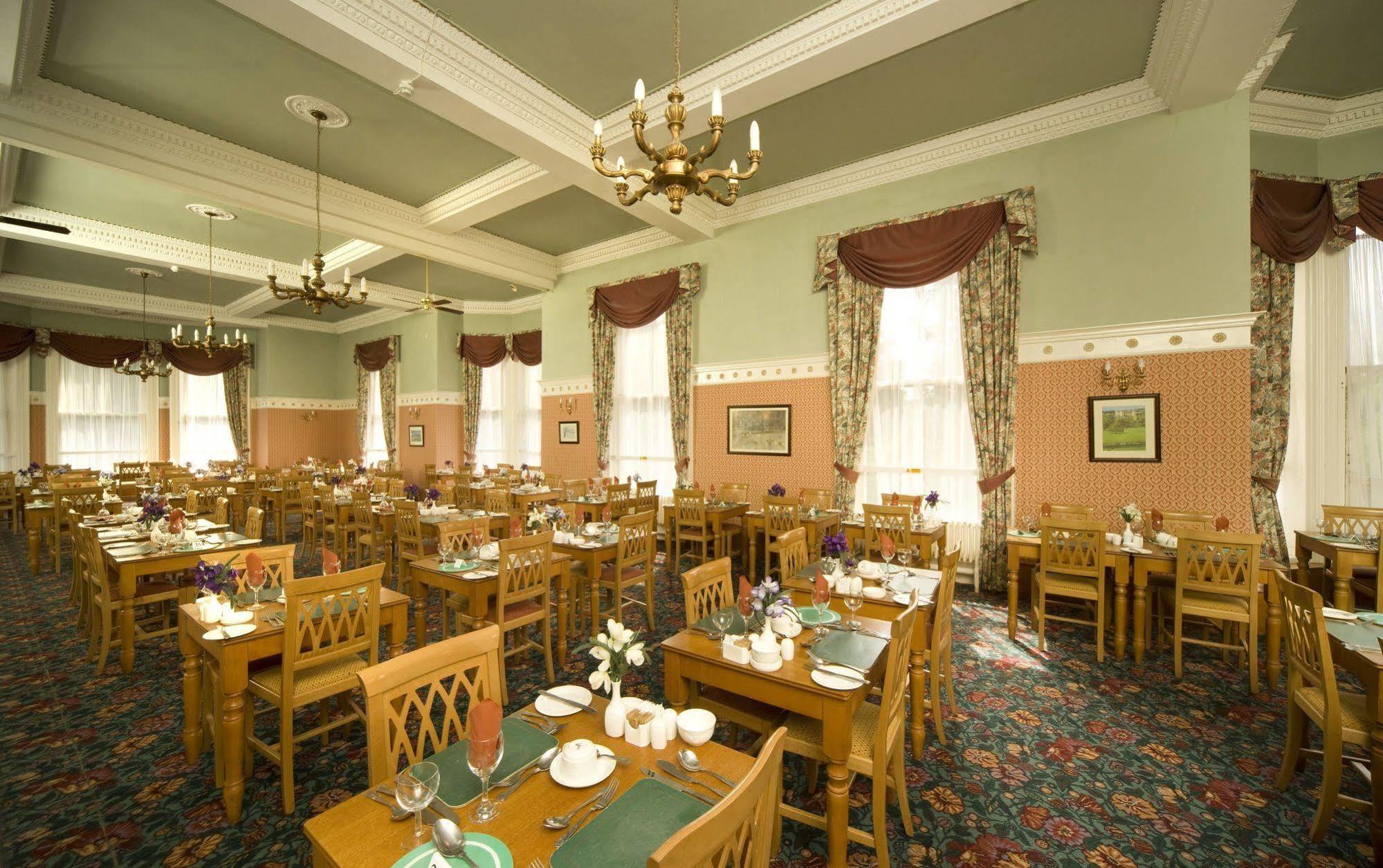 The Waverley Castle Hotel Мелроуз Экстерьер фото